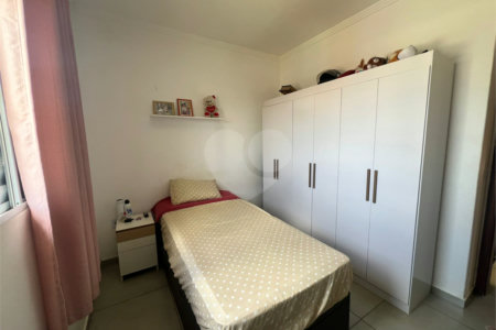 Casa à venda com 2 quartos, sendo 1 suíte, em Vila Barão, Sorocaba, SP