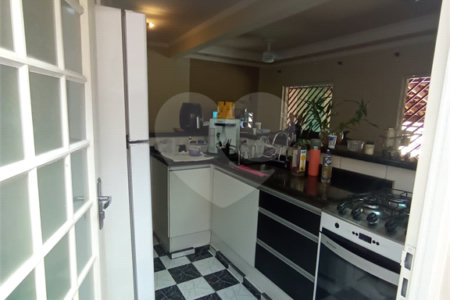 Sobrado à venda com 3 quartos, sendo 2 suítes,  em Jardim Wanel Ville V, Sorocaba, SP