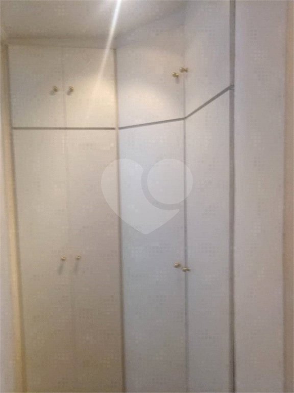 Casa à venda com 3 quartos, sendo 1 suíte, em Vila Mariana, São Paulo, SP