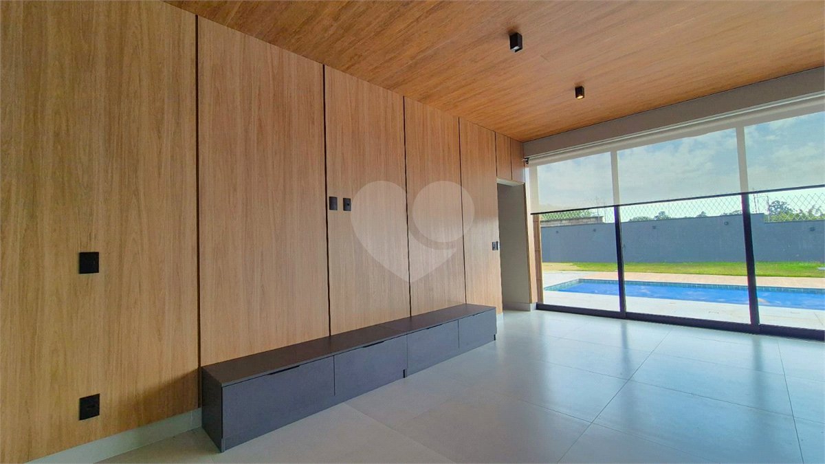 Casa à venda com 4 suítes no condomínio Residencial Saint Patrick, Sorocaba - SP