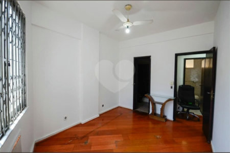 Apartamento à venda com 2 quartos, sendo 1 suíte, em Grajaú, Rio de Janeiro, RJ