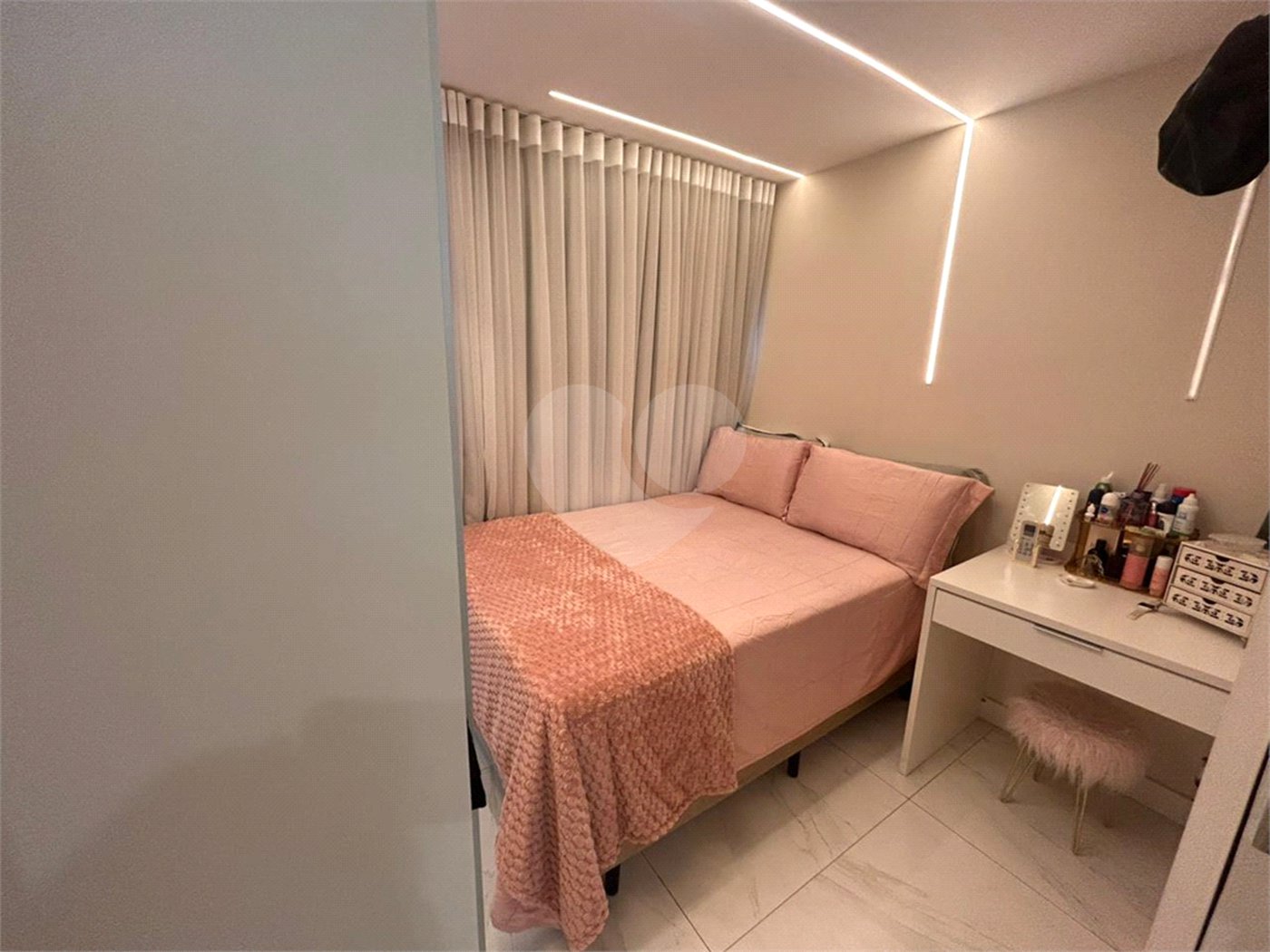Cobertura à venda com 3 quartos, sendo 1 suíte,  em Santana, São Paulo, SP