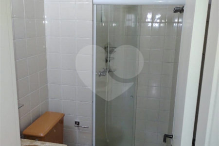 Apartamento à venda com 3 quartos, sendo 1 suíte, em Saúde, São Paulo, SP