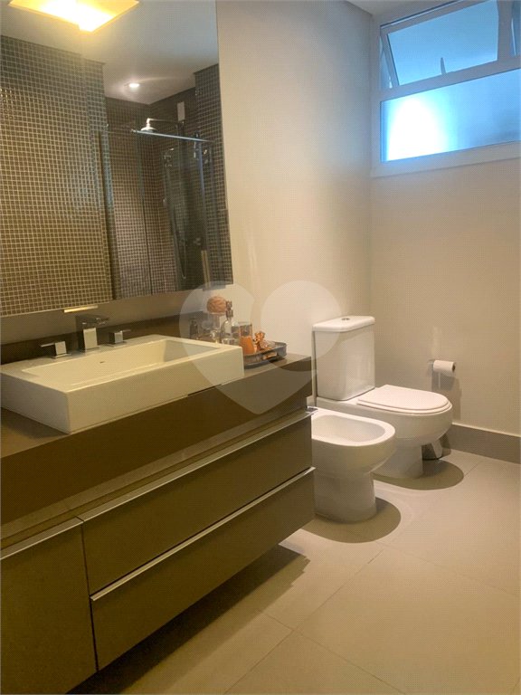 Apartamento à venda com 3 quartos, sendo 2 suítes, em Higienópolis, São Paulo, SP