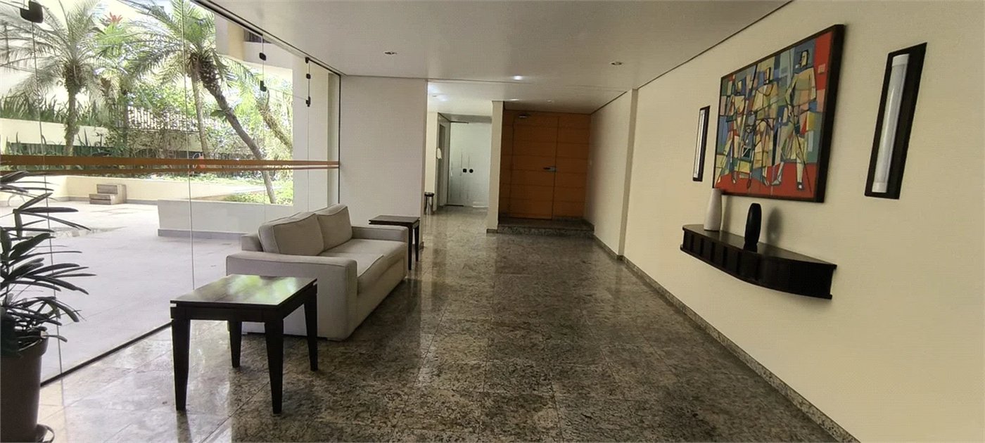 Apartamento à venda com 3 quartos, sendo 1 suíte, em Pinheiros, São Paulo, SP