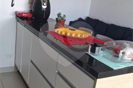 Apartamento à venda com 2 suítes em Vila Scarpelli, Santo André, SP