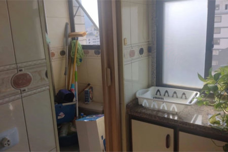 Apartamento Residencial à venda, Boqueirão, Praia Grande - AP0718.