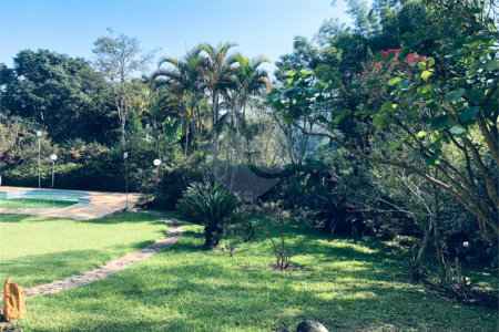 Chácara à venda com 6 quartos, sendo 2 suítes, em Vila Moraes, Mogi das Cruzes, SP