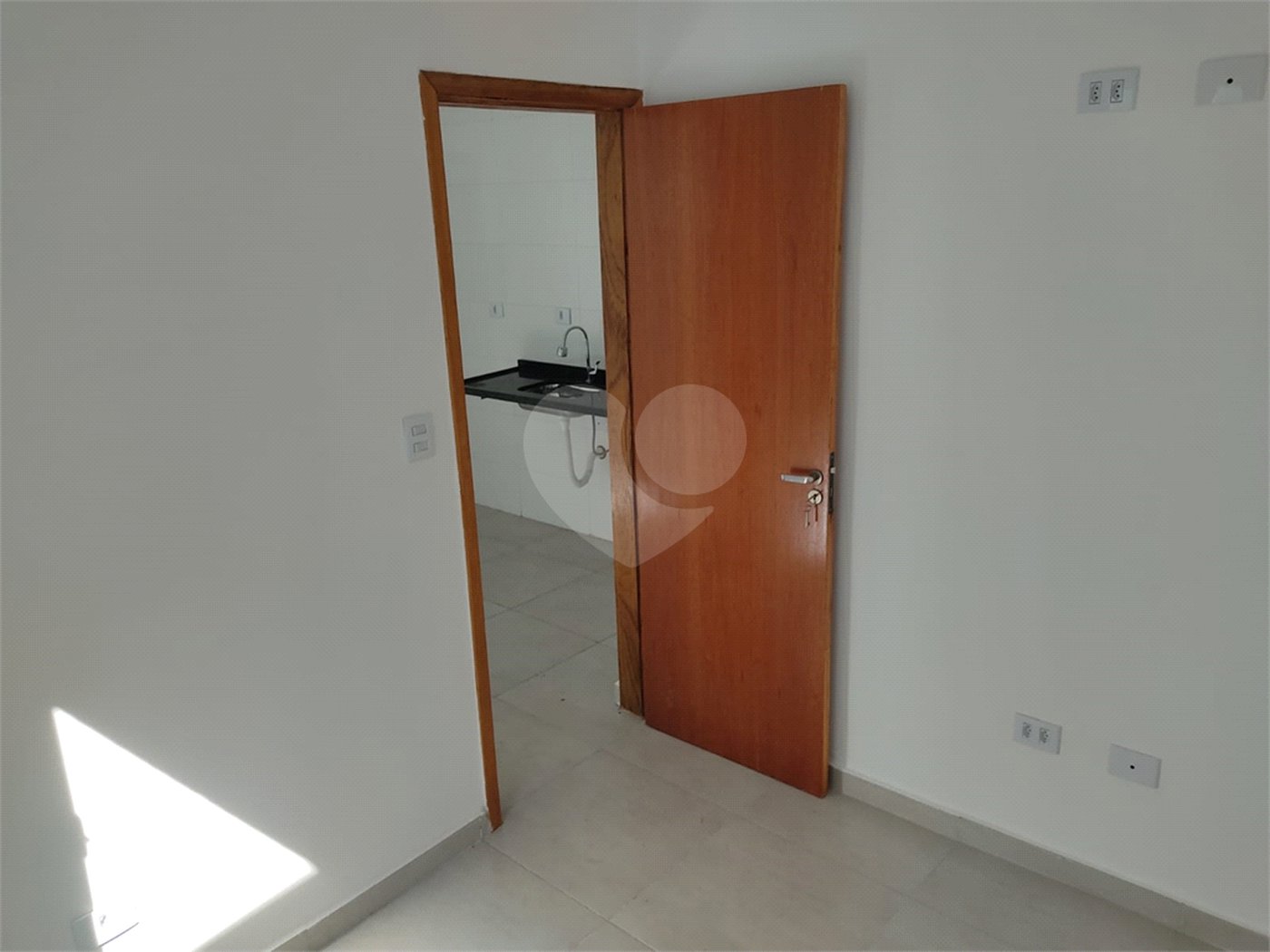 Casa à venda com 2 quartos no condomínio Maria, São Paulo - SP