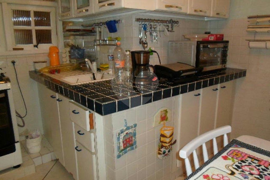 Sobrado à venda com 2 quartos em Tremembé, São Paulo, SP