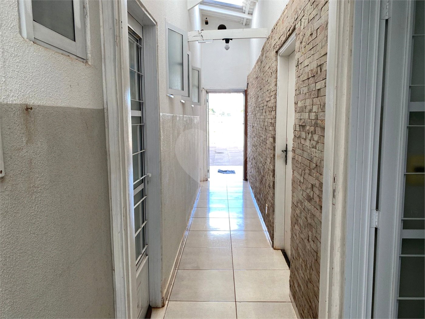 Casa à venda ou para alugar com 10 quartos no Centro, Ponta Porã, MS