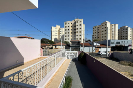Imóvel comercial á venda, com 766m2 de terreno, em São Carlos-SP