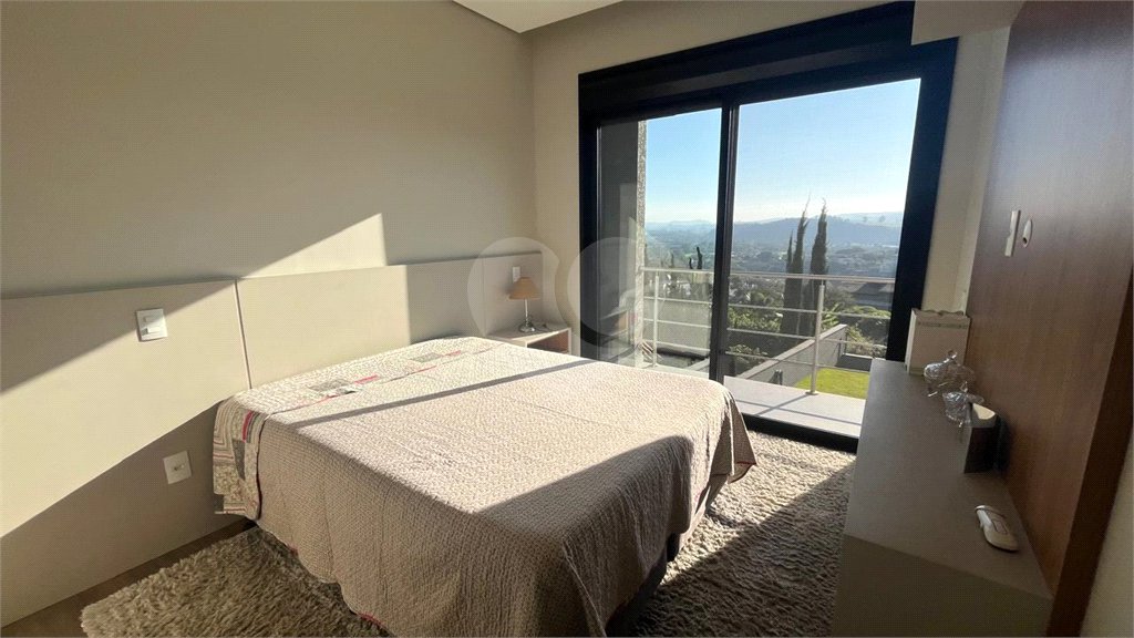 Casa à venda com 4 suítes no condomínio Porto Atibaia, Atibaia - SP