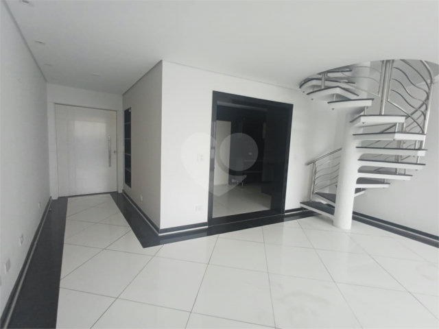 Cobertura para alugar com 3 quartos, sendo 2 suítes,  em Santana, São Paulo, SP