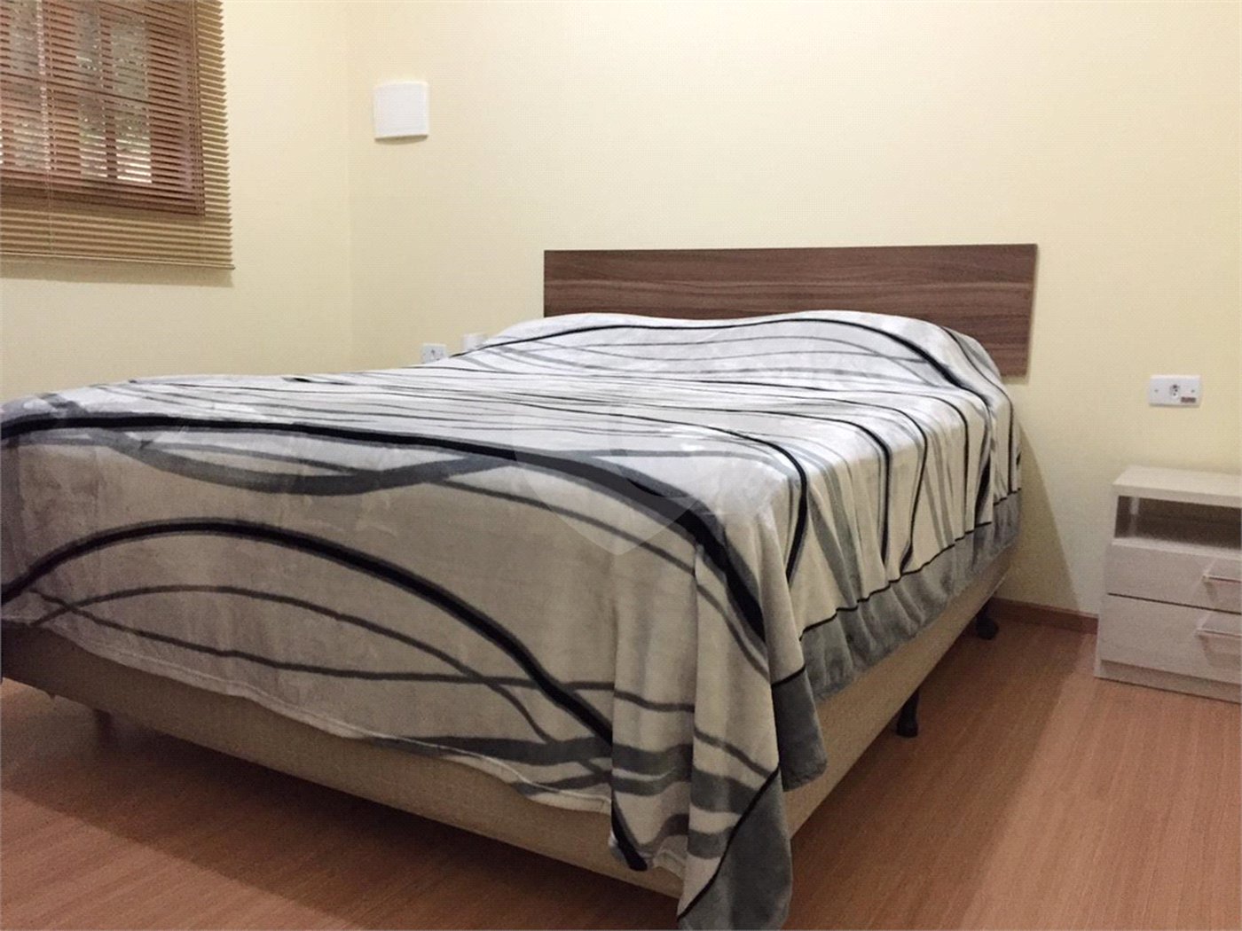 Casa à venda com 5 suítes no condomínio Cinco Lagos, Mairiporã - SP