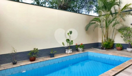 Sobrado à venda com 4 quartos, sendo 2 suítes,  em Santana, São Paulo, SP
