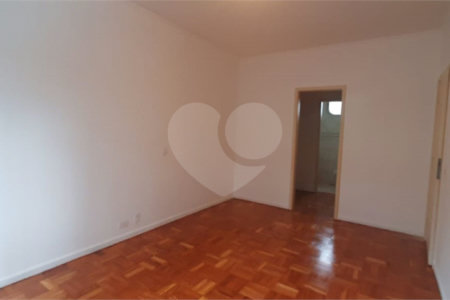 Apartamento para alugar com 3 quartos, sendo 1 suíte,  em Jardim Marajoara, São Paulo, SP