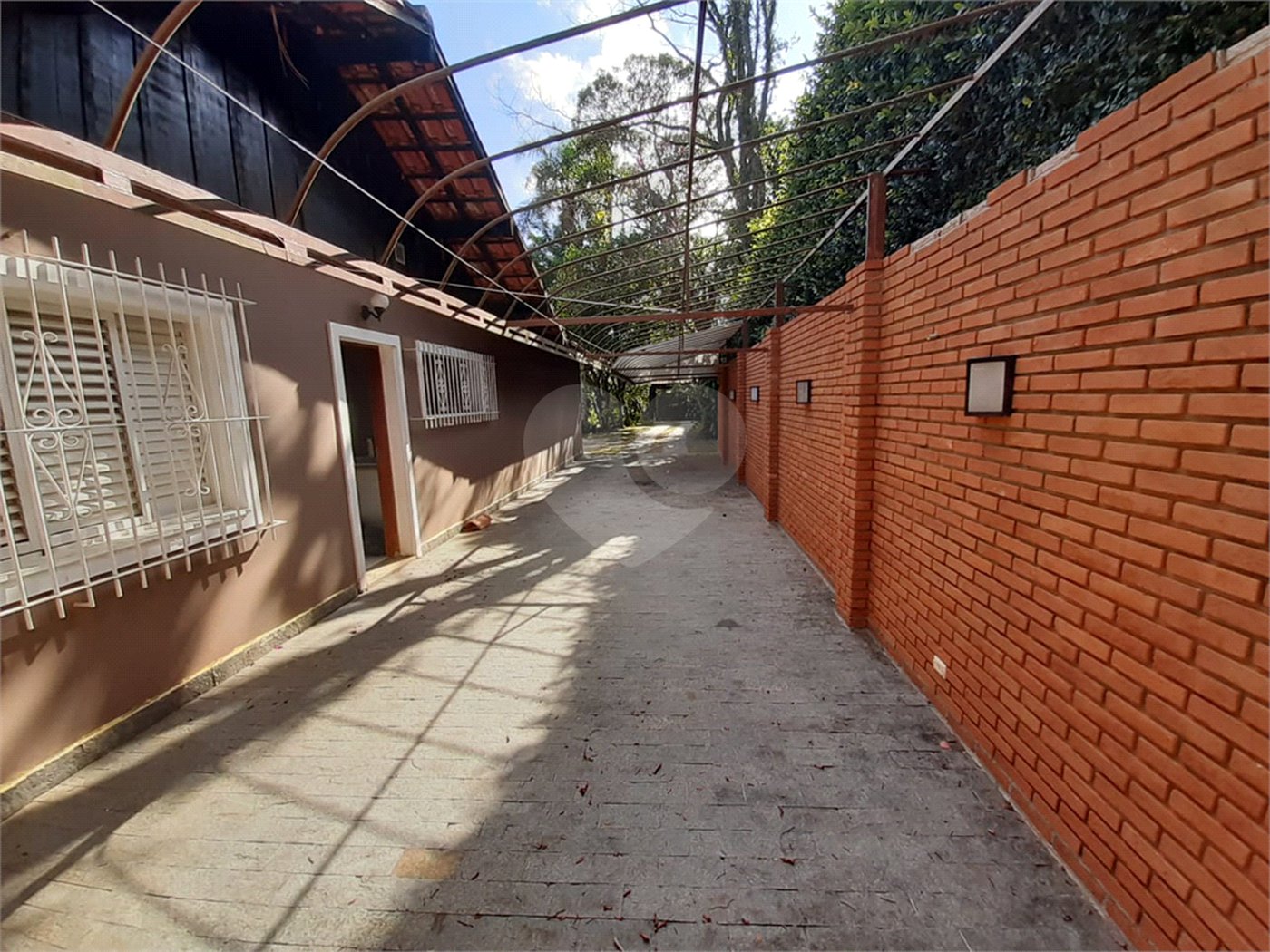 Casa Térrea à venda com 4 quartos, sendo 2 suítes, em Serra da Cantareira, Mairiporã, SP