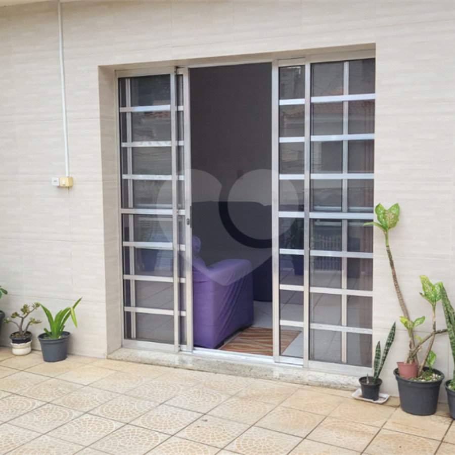 Sobrado à venda com 3 quartos em Água Fria, São Paulo, SP