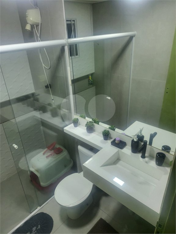 Sobrado à venda com 3 quartos, sendo 1 suíte,  em Parque Edu Chaves, São Paulo, SP