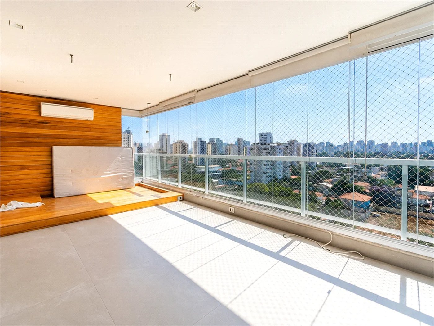 Apartamento à venda com 4 suítes em Cidade Monções, São Paulo, SP