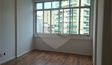 Apartamento à venda com 2 quartos, sendo 1 suíte,  em Maracanã, Rio de Janeiro, RJ