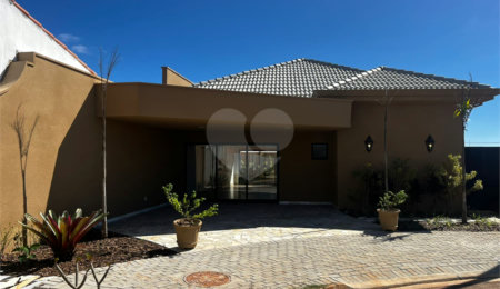 Casa à venda com 3 quartos, sendo 1 suíte,  em Vila Progresso, Itapetininga, SP