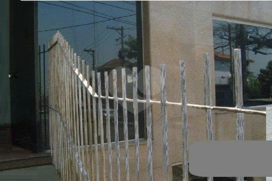 Sobrado à venda com 6 quartos, sendo 1 suíte, em Santana, São Paulo, SP