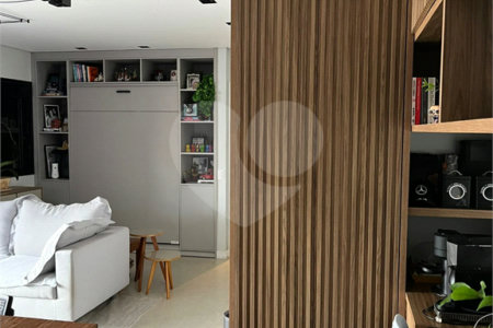 Apartamento à venda ou para alugar com 1 suíte em Pinheiros, São Paulo, SP
