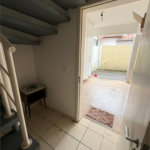 Casa à venda com 3 quartos, sendo 1 suíte, no condomínio New Village, Cotia - SP