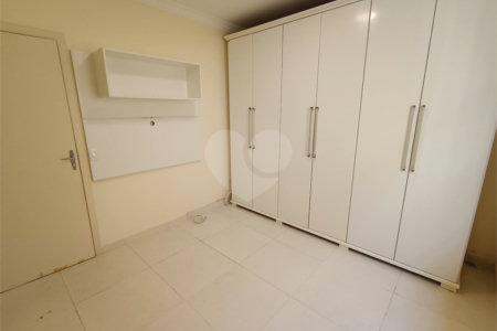 Casa à venda com 3 quartos, sendo 2 suítes,  em Chácara Jafet, Mogi das Cruzes, SP