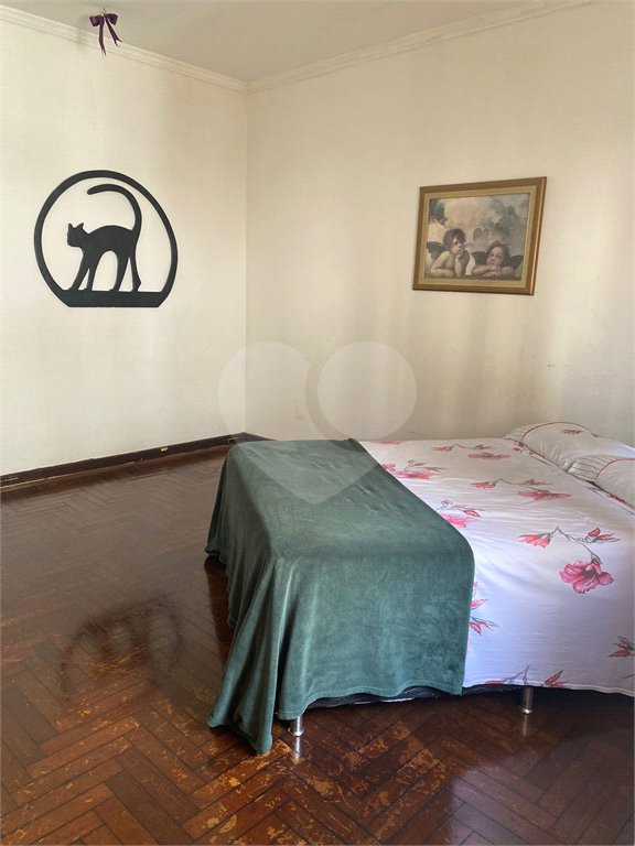 Apartamento à venda com 3 quartos, sendo 1 suíte,  em República, São Paulo, SP