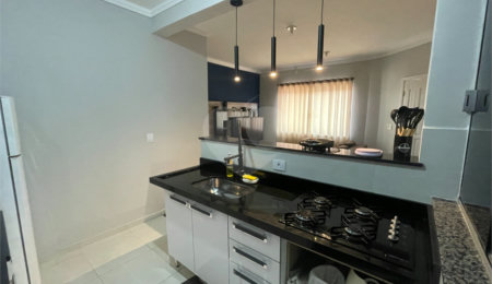 Casa à venda com 4 quartos, sendo 1 suíte,  no condomínio Horto Florestal II, Sorocaba - SP