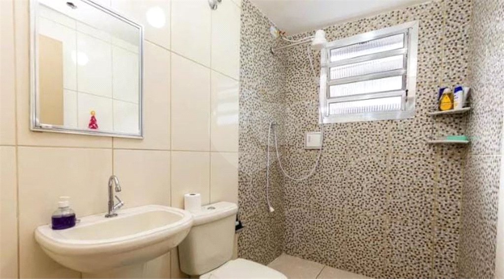 Sobrado à venda com 4 quartos, sendo 1 suíte,  em Vila Dalila, São Paulo, SP