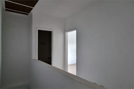 Casa à venda com 3 quartos, sendo 1 suíte, em Jardim Rosa Maria, São Paulo, SP