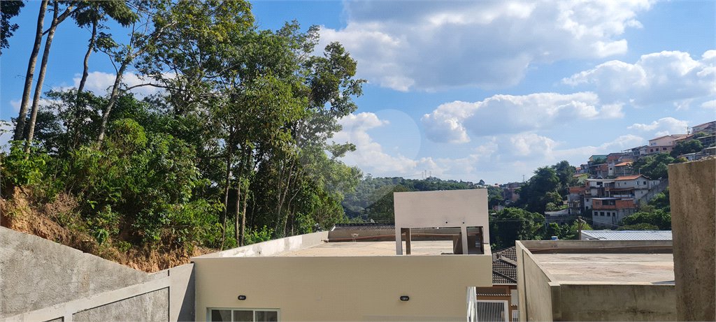 Casa à venda com 3 quartos, sendo 1 suíte, no condomínio Estancia da Serra / Residencial Nova Mairipora, Mairiporã - SP