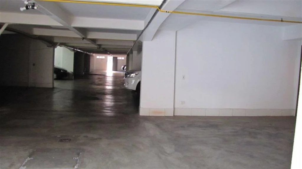 Casa à venda com 3 quartos, sendo 1 suíte, no condomínio Villa Jardim Sul, São Paulo - SP