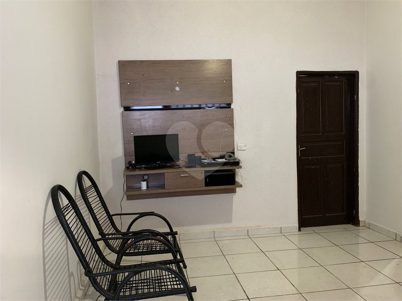 Casa à venda com 4 quartos em Jardim Roriz, Três Lagoas, MS