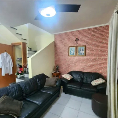 Casa à venda com 2 suítes em Vila Tiradentes, São Paulo, SP