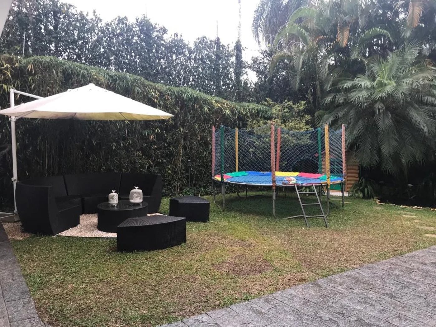 Casa à venda com 5 quartos, sendo 2 suítes, em Jardim Everest, São Paulo, SP