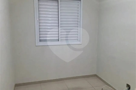 Apartamento à venda com 3 quartos, sendo 1 suíte,  em Vila Carrão, São Paulo, SP