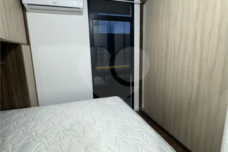 Apartamento à venda com 1 quarto em Santo Amaro, São Paulo, SP