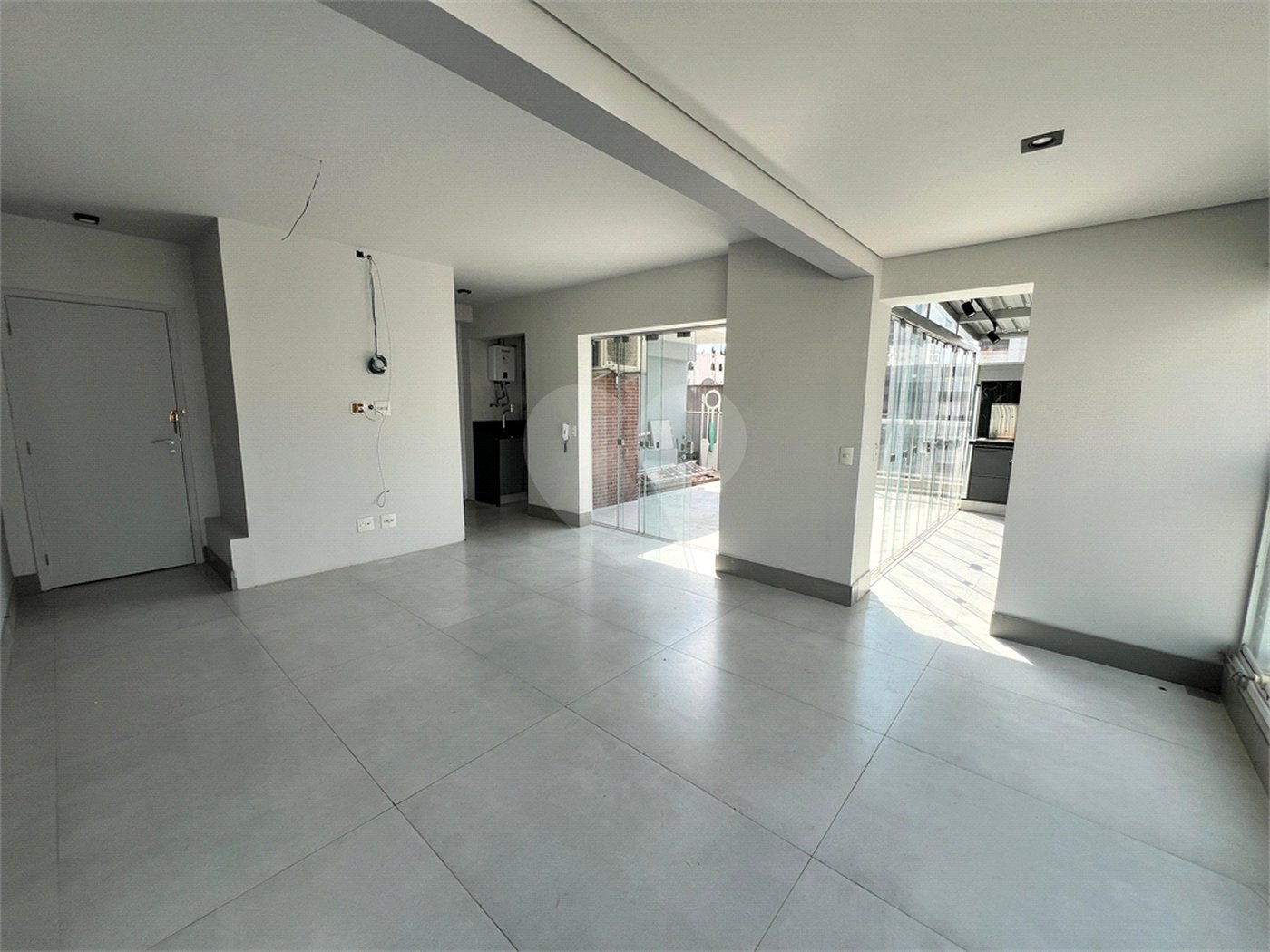 Apartamento à venda com 2 suítes em Indianópolis, São Paulo, SP