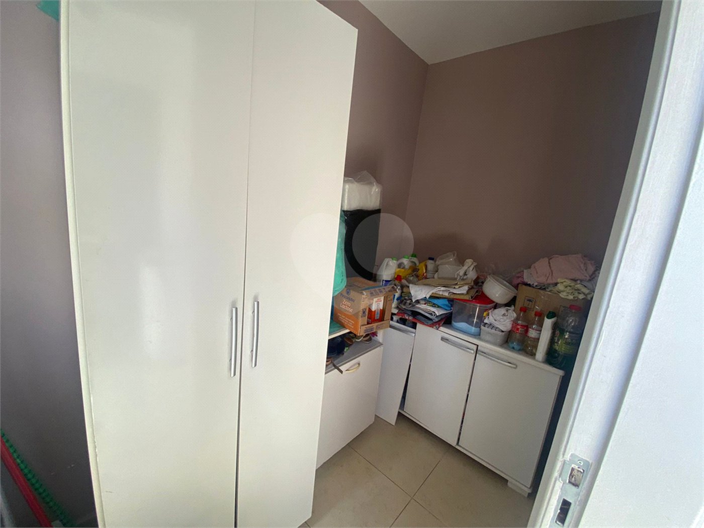Sobrado à venda com 3 quartos, sendo 1 suíte, em Tremembé, São Paulo, SP