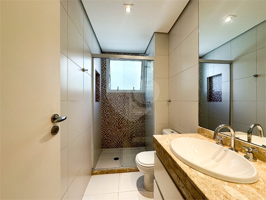 Casa à venda com 4 suítes no condomínio Quadra Real Campo Belo, São Paulo - SP