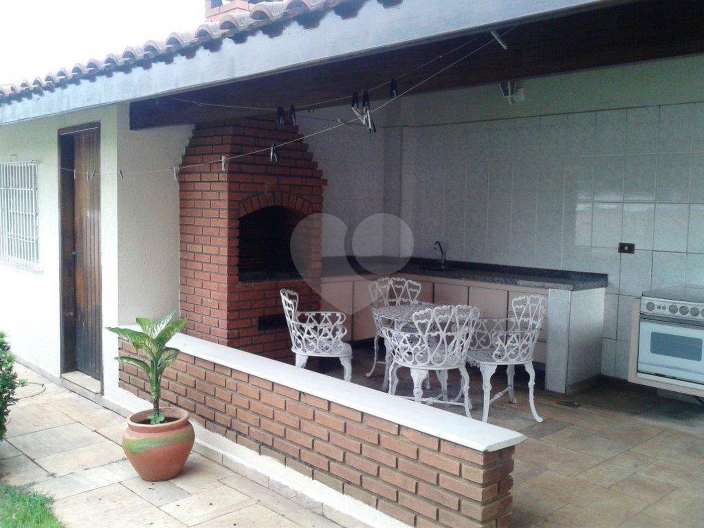 Casa Térrea à venda ou para alugar com 4 suítes em Jardim Floresta, São Paulo, SP