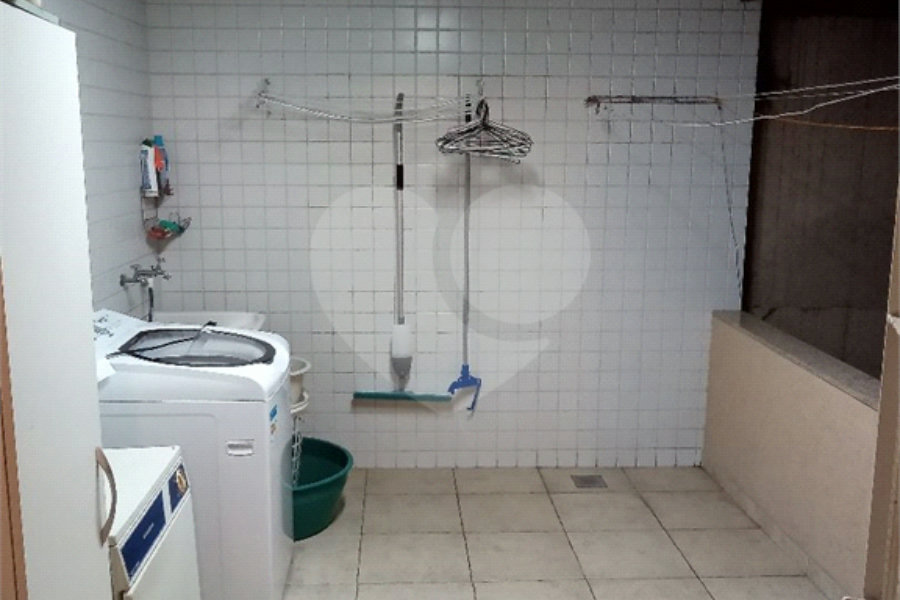 Sobrado à venda com 3 quartos, sendo 1 suíte, em Saúde, São Paulo, SP