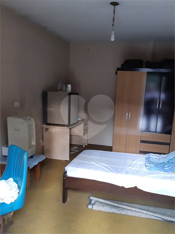 Casa à venda com 4 quartos em Vila Hermínia, Guarulhos, SP