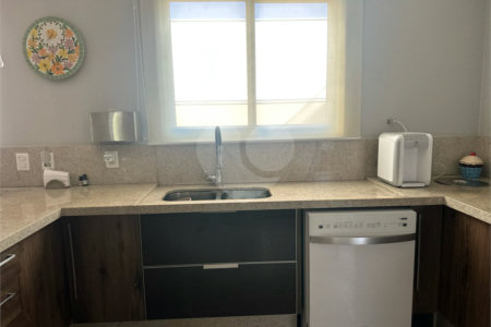 Casa à venda com 3 quartos, sendo 1 suíte, no condomínio Ibiti Royal Park, Sorocaba - SP