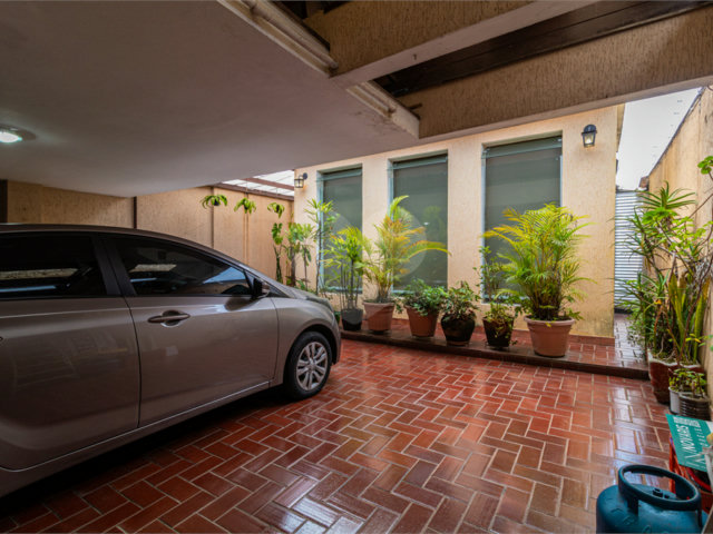 Casa à venda com 3 quartos, sendo 1 suíte,  em Santo Amaro, São Paulo, SP